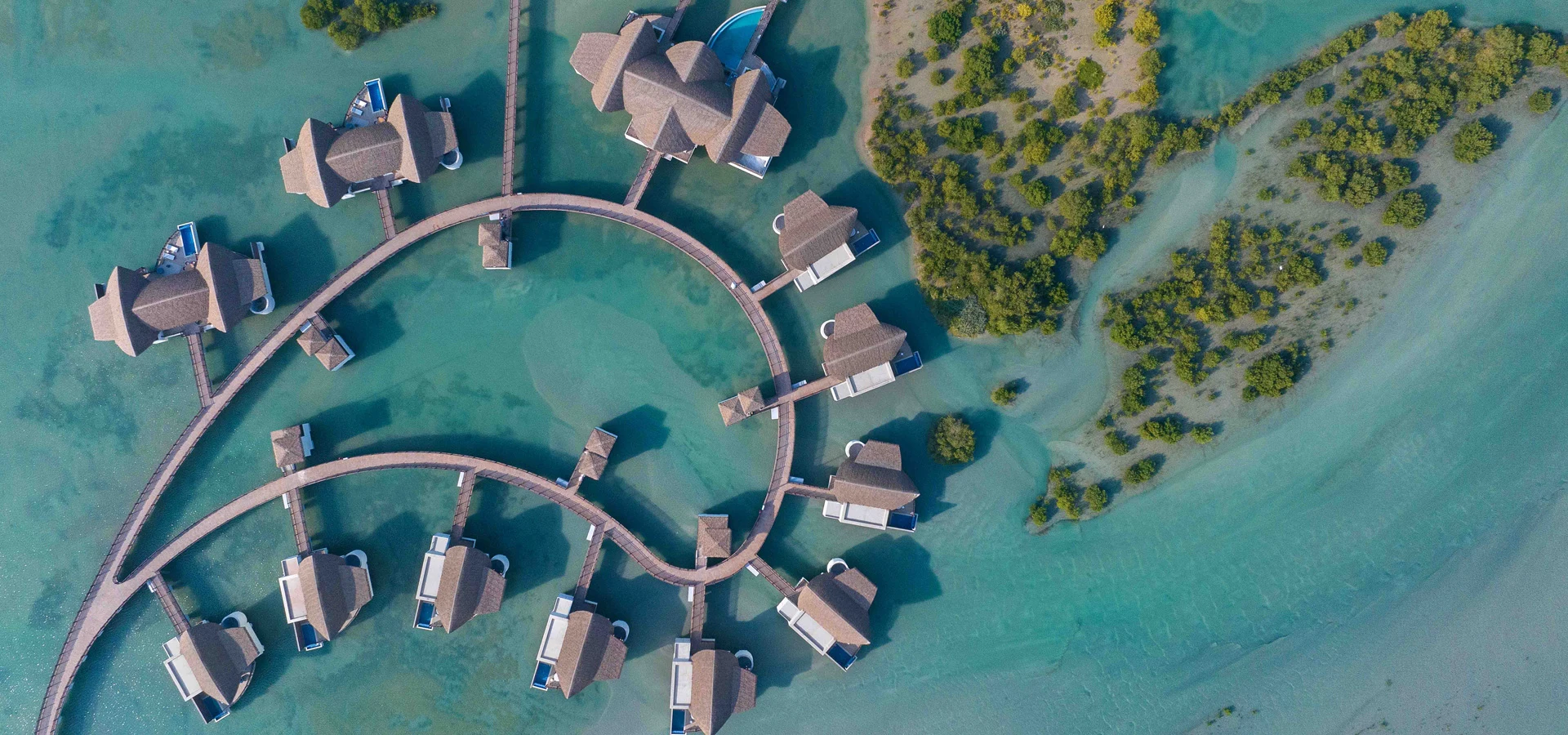 Anantara Mina Al Arab Resort - Beach club in Ras Al Khaimah