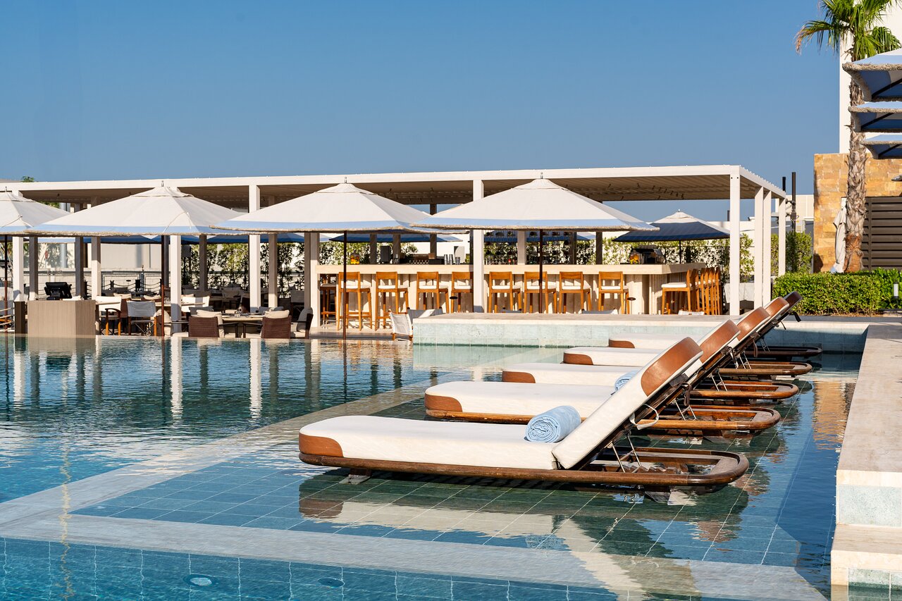 Ilios Restaurant & Beach Club - Beach club in Abu Dhabi