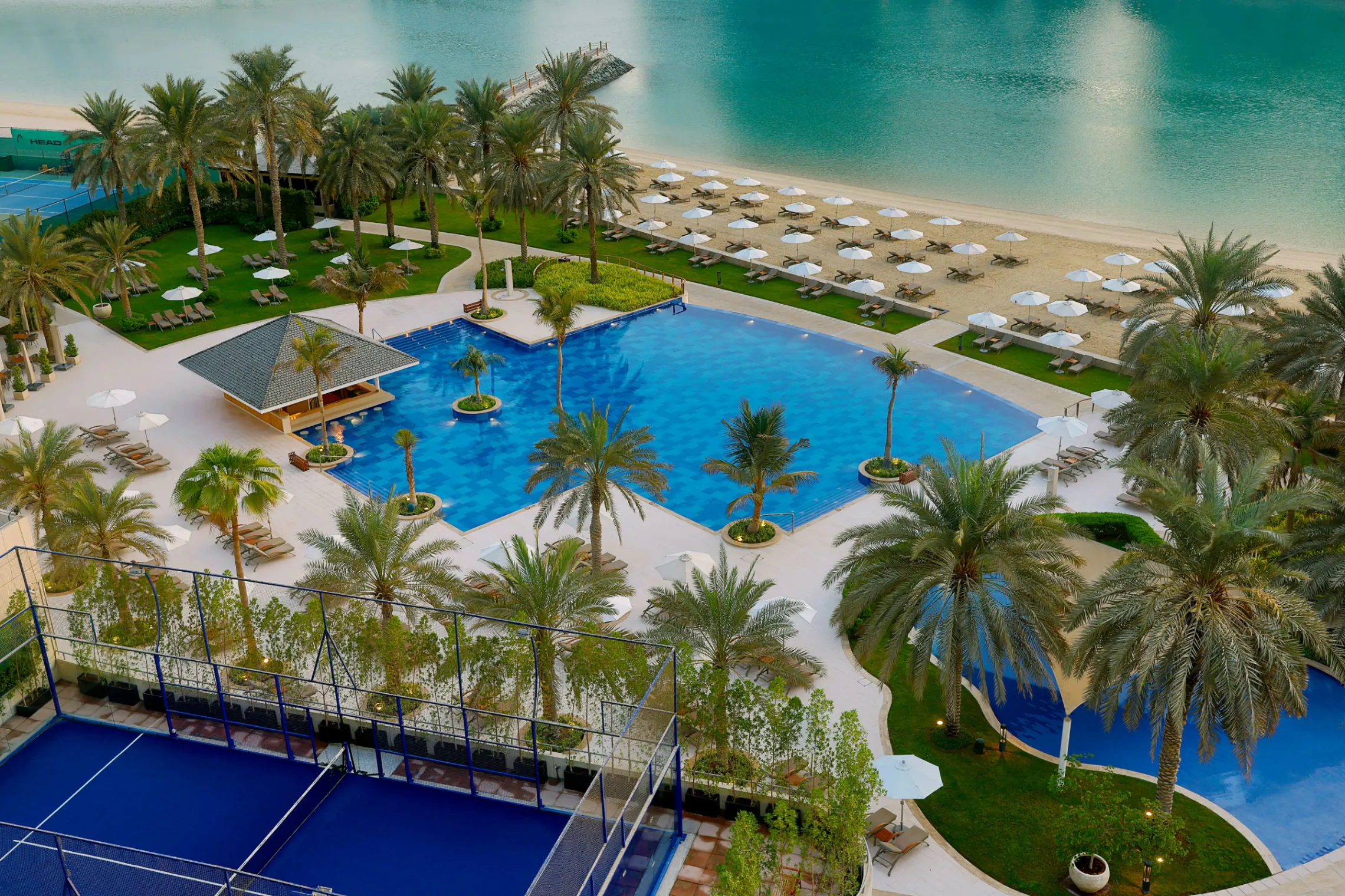 Beach Club by Beach Rotana  - Beach club in Abu Dhabi