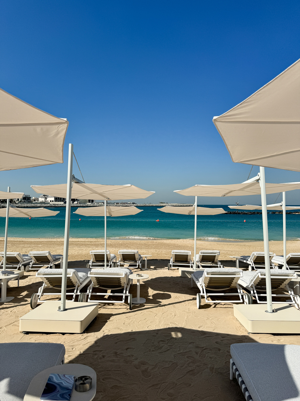 Sakhalin - Beach club in Dubai
