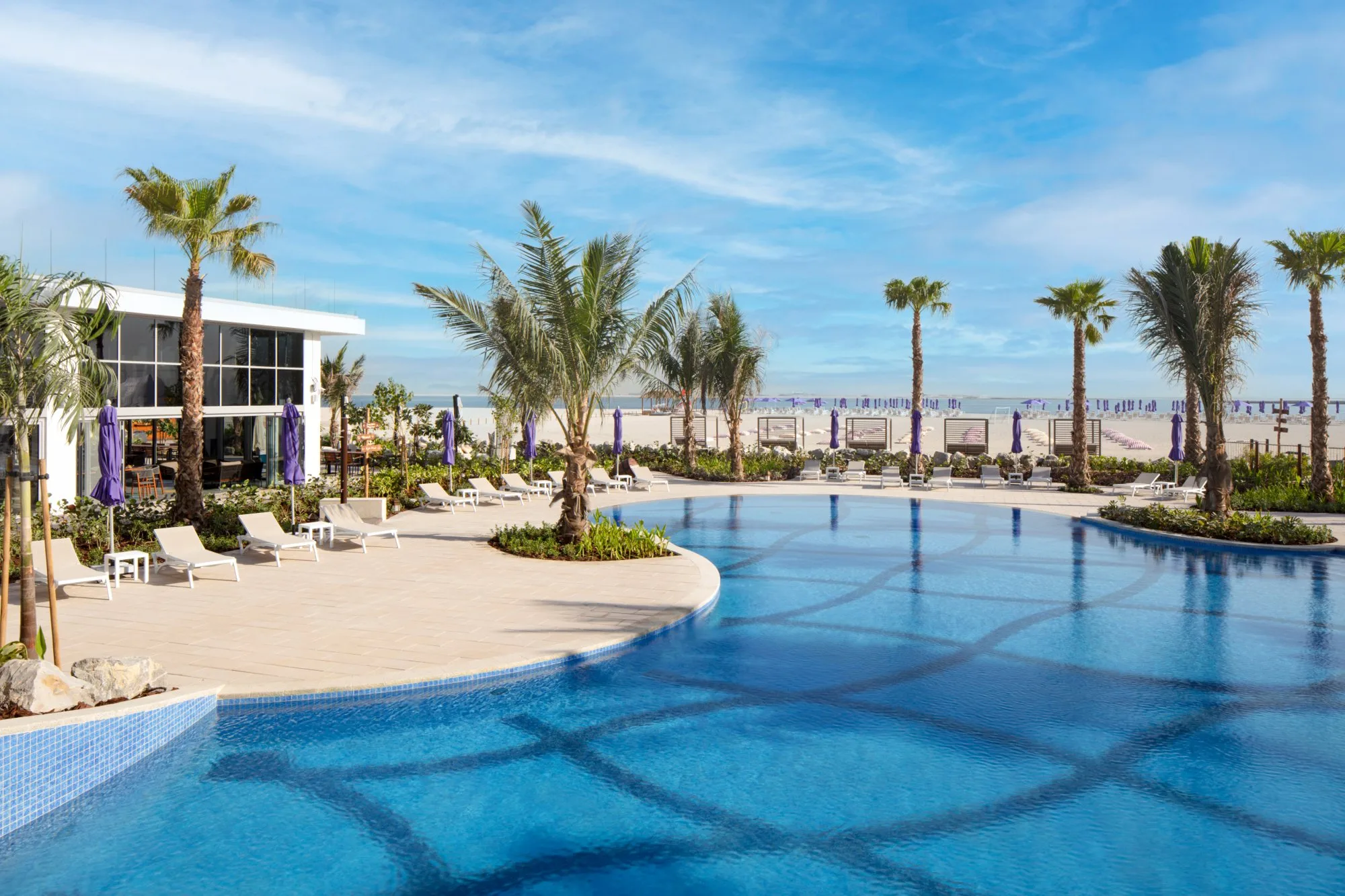 Centara Mirage Beach Resort - Beach club in Dubai
