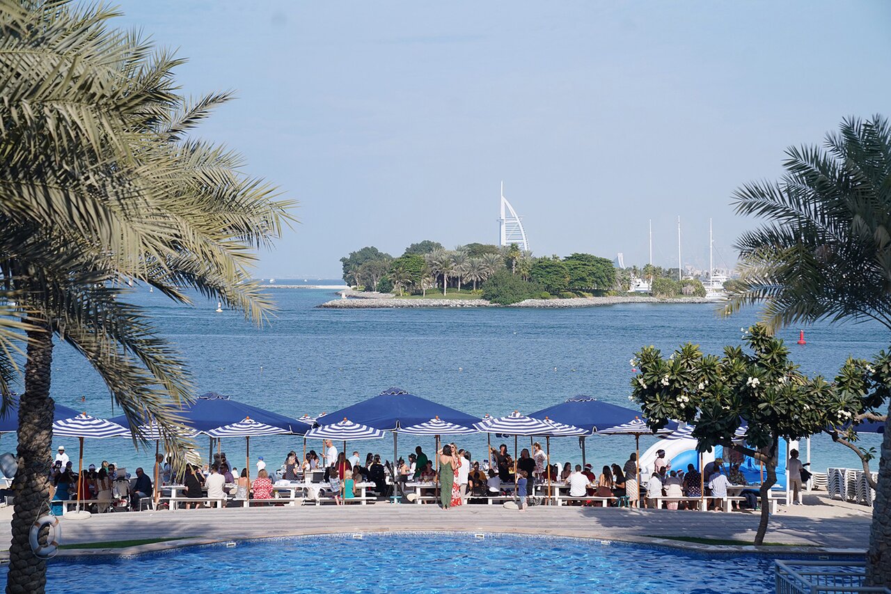 Byron Bathers Club - Beach club in Dubai