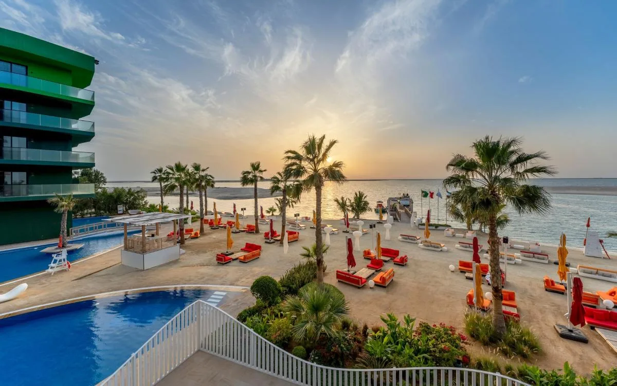 voco Monaco - Beach club in Dubai
